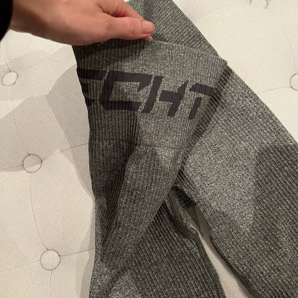 Echt leggings. New without tags. XS
